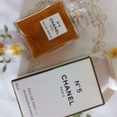 13 - 5 PERFUMES + REGALO (Chanel N5 - Valvet Gold  - Good Girl - Scandal - Yara Lattafa + Perfumero regarcable)