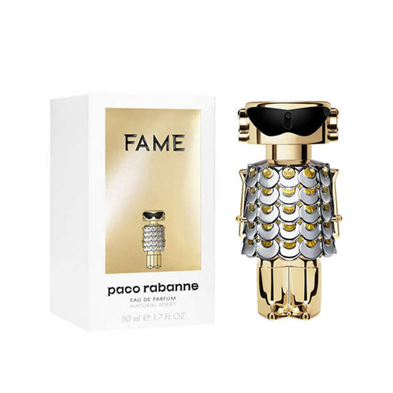 0202 - KIT 4 PERFUMES + 1 REGALO (Fame, Chace Chanel, Carolina CH+perfumero)