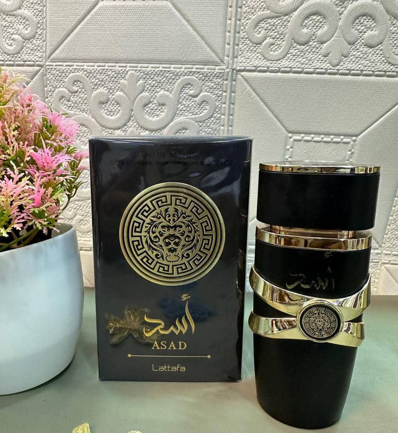 28 - 4 PERFUMES - DAMA Y CABALLERO + REGALOS  (Asad Lataffa + Bulgari, Yara Lattafa + Good Blush + Perfumeros)