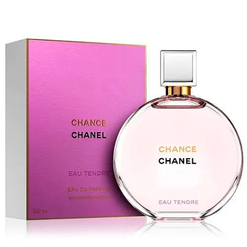 0202 - KIT 4 PERFUMES + 1 REGALO (Fame, Chace Chanel, Carolina CH+perfumero)