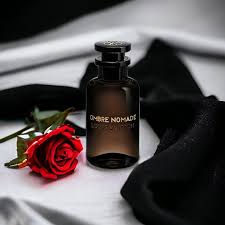 0090 - OMBRE NOMADE CILINDRO+PERFUMERO